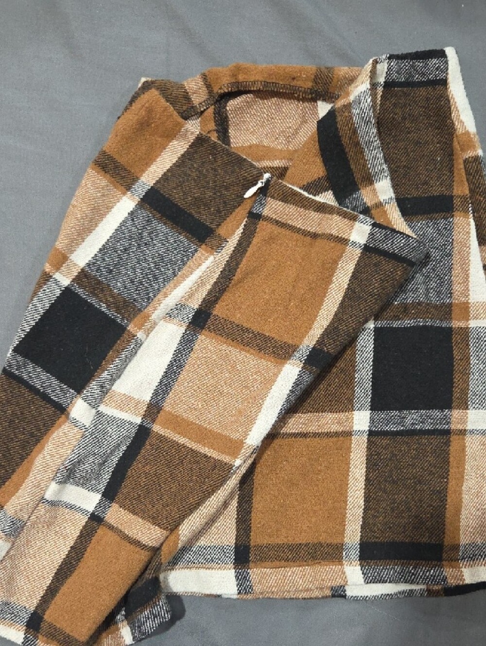 Plaid A-Line Mini Skirt in Brown and Black - Perfect For Fall! - Picture 2 of 3